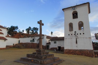 Şehir Plaza, Chinchero, Peru