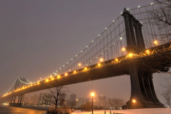 Manhattan Bridge, sněhová bouře — Stock fotografie