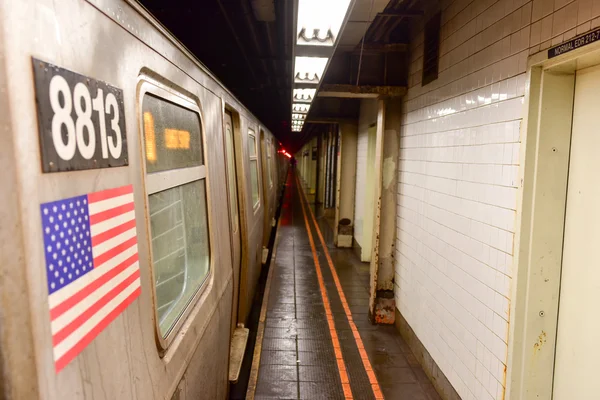 Cinquantasettesimo via metropolitana stazione - Manhatan, New York — Foto Stock