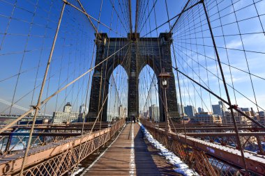 Brooklyn Köprüsü, kış - New York City