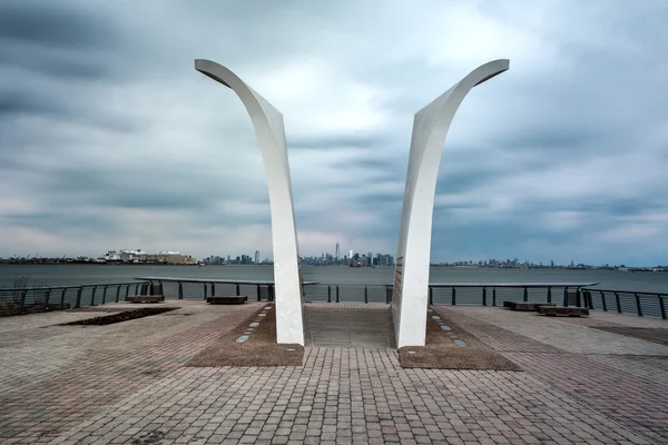 Memorial de cartões postais em Staten Island, NY — Fotografia de Stock