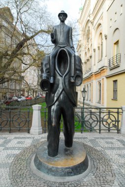 Franz Kafka heykel - Prag, Çek Cumhuriyeti