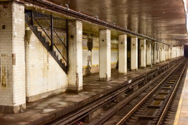 Sokak metro istasyonu - New York'un Odaları