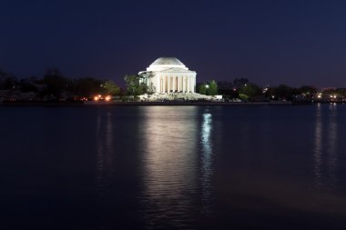 Jefferson Memorial gün batımında - Washington DC.