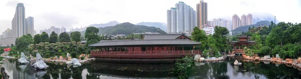 Goldener Pavillon von nan lian garden, hong kong — Stockfoto