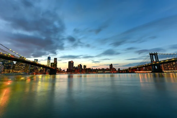 Brooklyn Bridge e Manhattan View — Fotografia de Stock