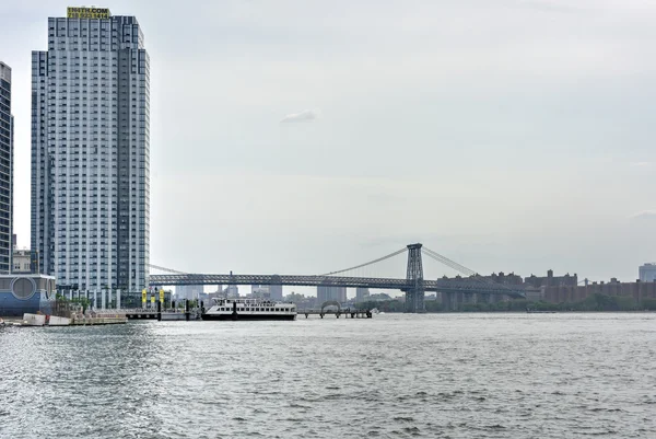 Manhattan Skyline de Williamsburg, Brooklyn — Photo