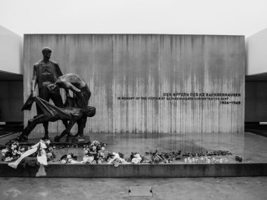 Sachsenhausen toplama kampı