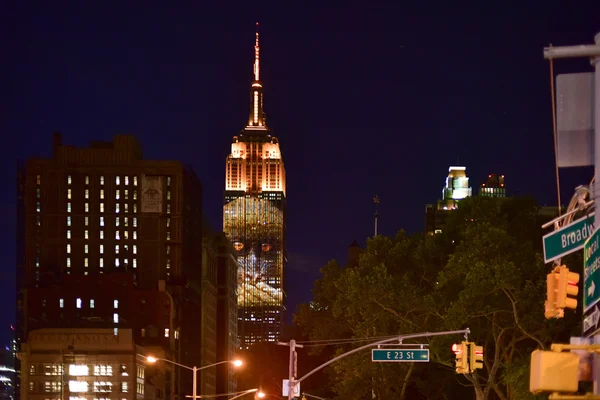 Empire State Building - Racing Extinction — Stock Photo, Image