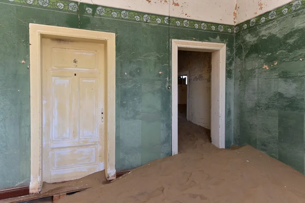 Cidade fantasma Kolmanskop, Namíbia — Fotografia de Stock