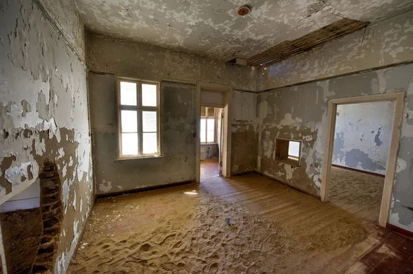 Spookstad Kolmanskop, Namibië — Stockfoto