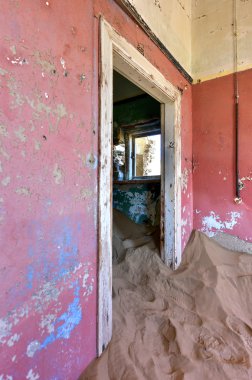 Hayalet kasaba Kolmanskop, Namibya