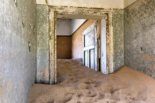 Ghost town Kolmanskop, Namibia — Stock Photo, Image