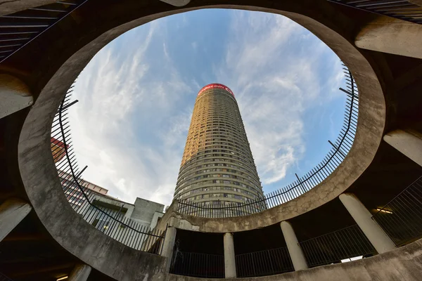 Ponte Tower - Hillbrow, Johannesburg, Zuid-Afrika — Stockfoto