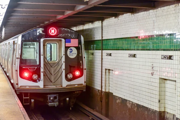 Estación de metro West Fourth Street - Nueva York — Foto de Stock