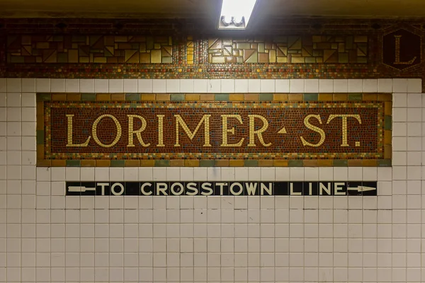 Lorimer Street Subway Station - New York City — Stockfoto