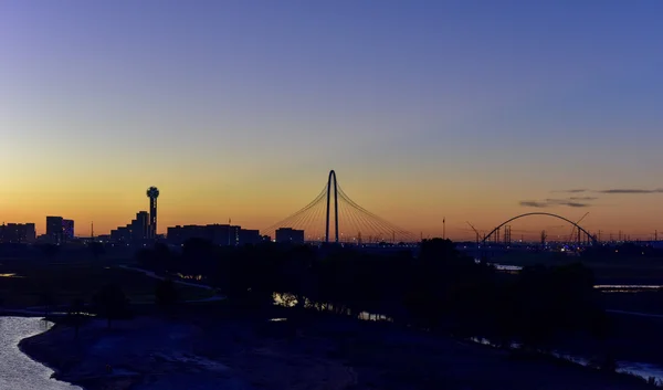 Dallas Skyline bei Sonnenaufgang — Stockfoto