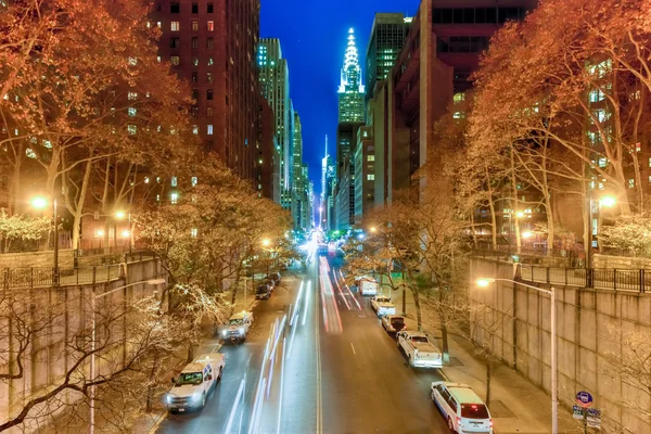 Vista lungo la 42esima Strada - New York — Foto Stock