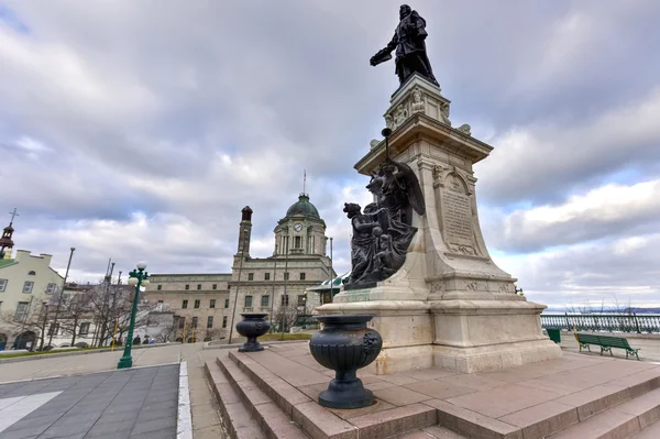 Samuel de Champlain standbeeld - Quebec — Stockfoto