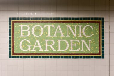 Botanic Garden Subway Stop clipart