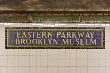 Eastern Parkway Brooklyn Museum Subway Stop clipart