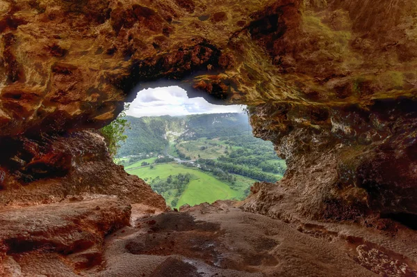 Window Cave - Puerto Rico — Stock Photo, Image
