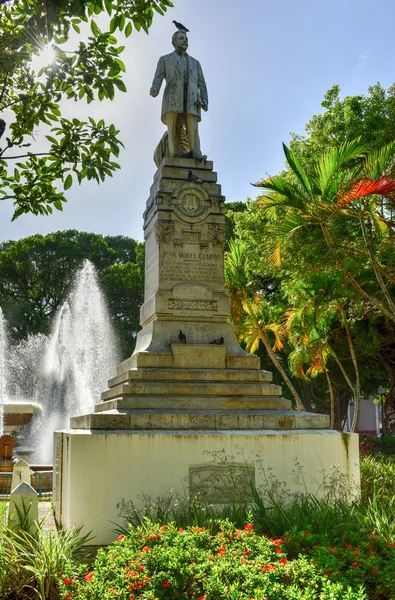 Juan Morel Campos Statue - Понсе, Пуэрто-Рико — стоковое фото