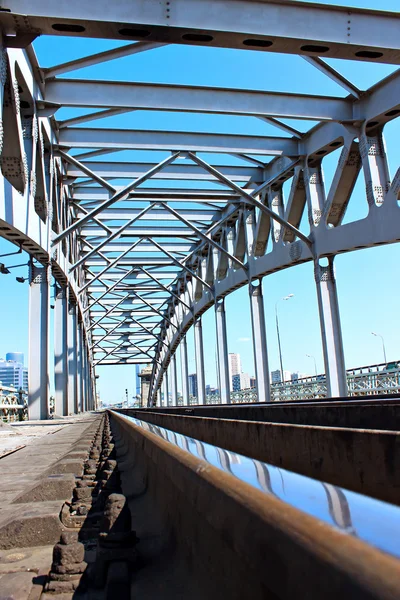 Järnvägsbron i Moskva — Stockfoto