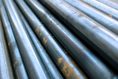 Siyah çelik borular