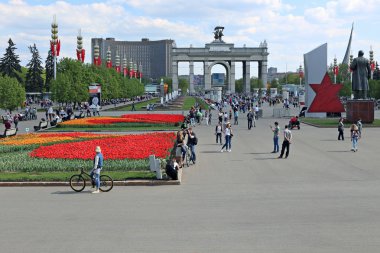 Yönünden Moskova'da tüm-Rusya fuar merkezinde (Vvc)