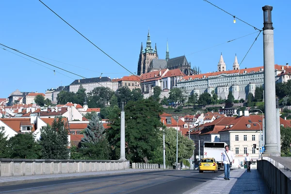 Château de Prague et Cathédrale de Saint Vitus à Prague — Photo