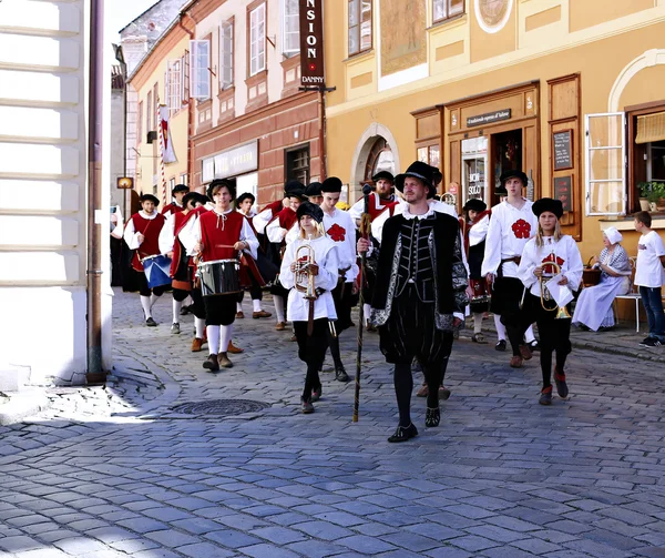 Festival da Rosa com cinco pétalas em Cesky Krumlov, na República Checa Fotos De Bancos De Imagens