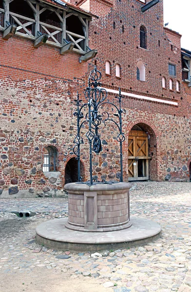 Zamek starożytnej mir na Białorusi — Zdjęcie stockowe