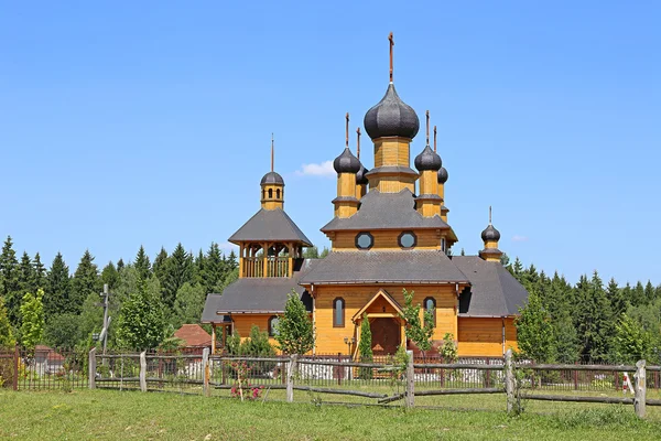 Temple du Saint Prophète Jean Baptiste à Dudutki — Photo