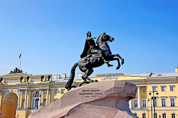 Pomnik Piotra i w Petersburgu — Zdjęcie stockowe