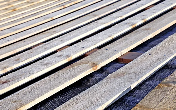 Torneado del sistema de techado de tablas de madera — Foto de Stock