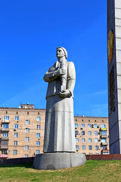 Монумент обелиск Москва - город-герой — стоковое фото