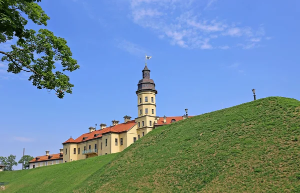 Alte nesvizhsky Burg in nesvizh — Stockfoto