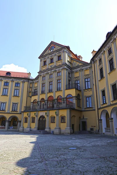 Nesvizhsky fornborg i Njasvizj — Stockfoto