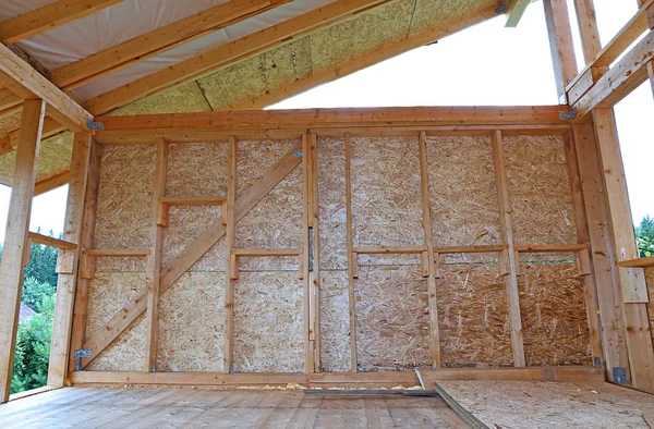 Construction of wood frame walls of a country house — Stock Photo, Image