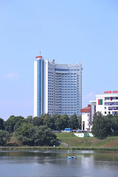 Hotel "Bielorrusia" en Minsk — Foto de Stock