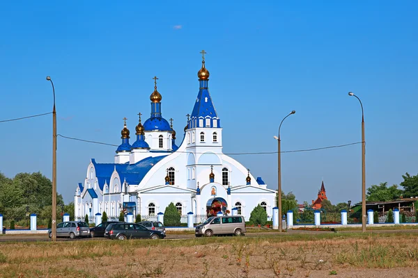 Iglesia en honor del icono de Tikhvin de la Madre de Dios — Foto de Stock