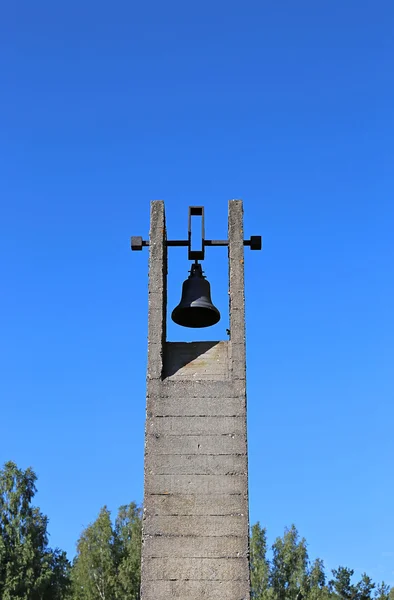 Memorial begravning klockorna i Khatyn — Stockfoto