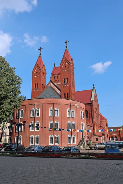 教会的圣西蒙和圣埃琳娜在明斯克 — 图库照片