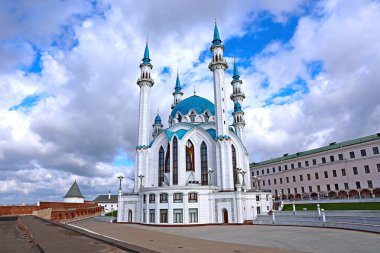 kazan kremlin kul Şerif Camii