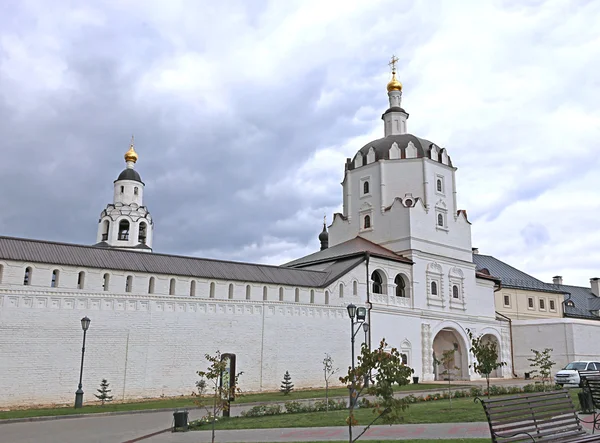 Santa Madre de Dios Dormición Monasterio de Sviazhsky — Foto de Stock