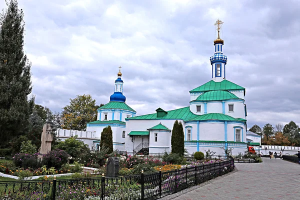 Raifsky bogoroditskiy Männerkloster — Stockfoto