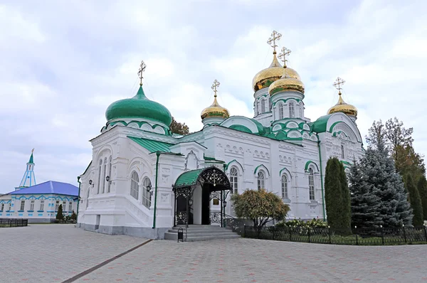 Monastero maschile di Raifsky Bogoroditskiy in Tatarstan — Foto Stock