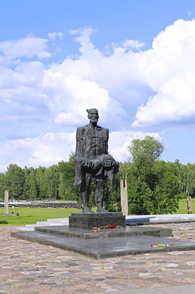 Memorial complex in Khatyn — Stock Photo, Image