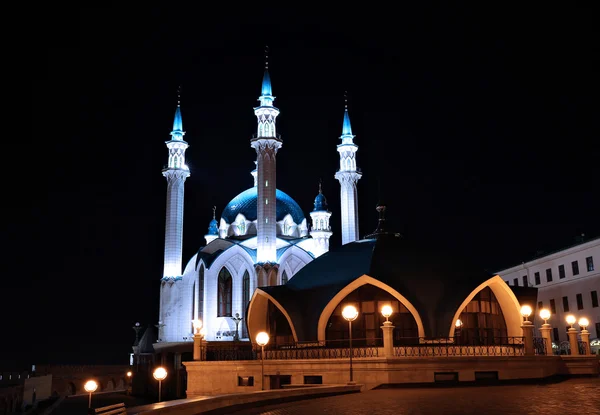 Meczet kul Szarif w kazan kremlin nocą — Zdjęcie stockowe